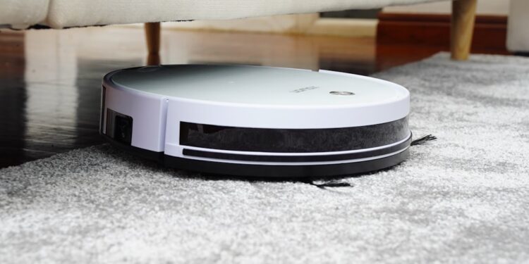 Robot Hút Bụi với 3 chức năng ✅ Lau Nhà ✅ Quét Nhà ✅ Hút Bụi hiệu quả trên mọi loại sàn Nhiều ưu đãi hấp dẫn đang chờ đón bạn tại Kowon vn https://kowon.vn/robot-hut-bui-cp395.html