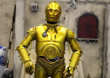 C3PO on a Convention.