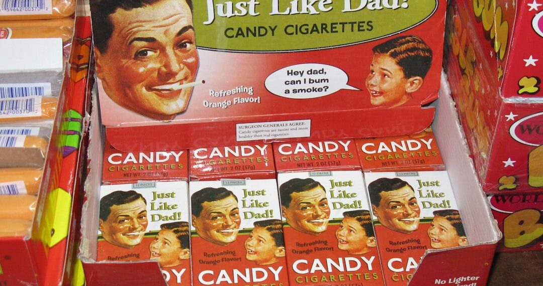 a blast from the past of seventies-decade childhoods found at the Moon Pie gift shop...I used to love these things when I was little!