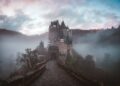We went to Germany for one day to explore some spots. The first stop was Burg Eltz during sunrise. With no tourists there yet and this amazing fog covering the castle it was like a fairytale.