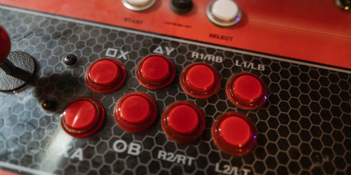 Hit Box ULTRA v2 krijgt instelbare draaibare knoppen en modding