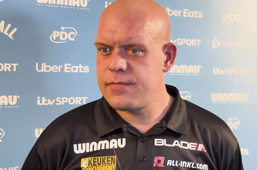 Michael van Gerwen bij het darts