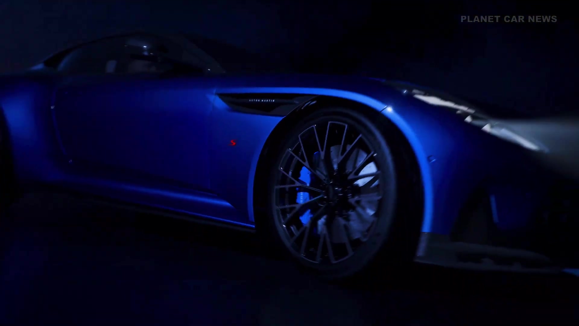 Coupé of Volante: wat de S extra geeft aan de DB12 van Aston Martin