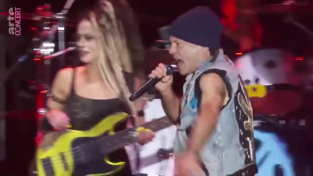 Hoe oud is Bruce Dickinson, de Iron Maiden-zanger die solo naar AFAS Live komt?